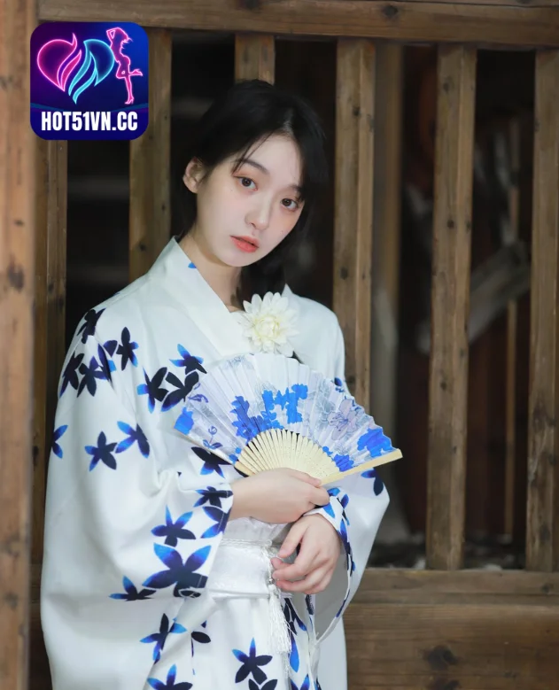 Read more about the article Hồng Ngoại Sôi Động: Nữ Thần Trung Quốc Cat Rui Rui Zi Trên Hot51 – Bí Quyết Mở Khóa Hot51 và Min MMLive . Beautiful girl Goddess