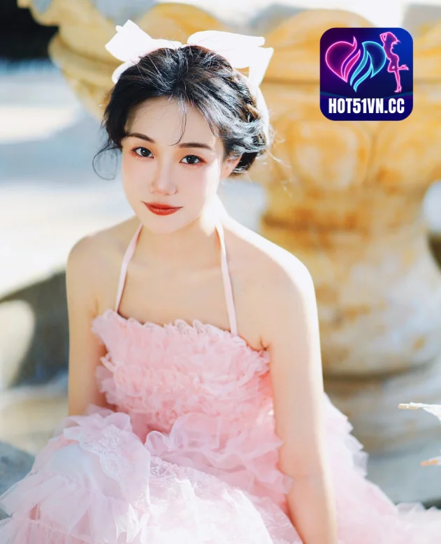 Read more about the article Chi Bai (迟白): Huyền Thoại Nữ Thần Trên Hot51 và Bí Mật Về Ngôi Sao Nổi Tiếng Trung Quốc . Beautiful girl Goddess