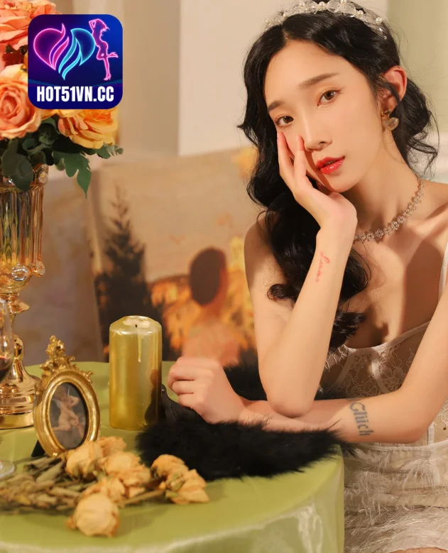 Lei Meng Ying-hot51vn