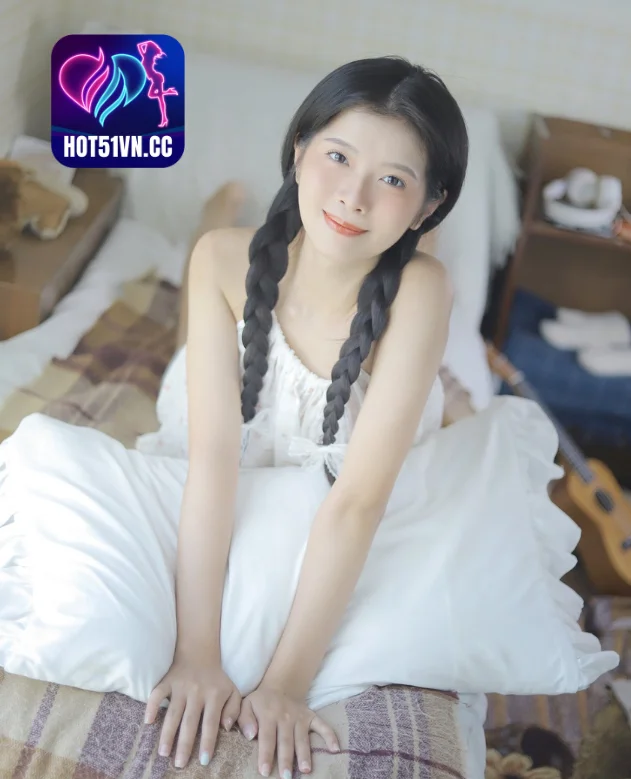 Luo Zhi Xin (盛盛): Ngôi Sao Trung Quốc Xinh Đẹp Trên Hot51 - Hành Trình của Nữ Thần Hot51. Beautiful girl Goddess 1 - Hot51 You are currently viewing Luo Zhi Xin (盛盛): Ngôi Sao Trung Quốc Xinh Đẹp Trên Hot51 – Hành Trình của Nữ Thần Hot51. Beautiful girl Goddess