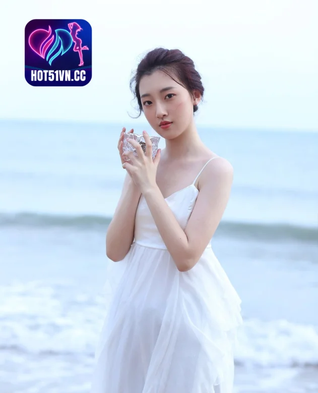 You are currently viewing Sheng Sheng (盛盛): Ngôi Sao Trung Quốc Tuyệt Vời Trên Hot51 – Hòa Mình Trong Thế Giới Livestream Nồng Nàn . Beautiful girl Goddess