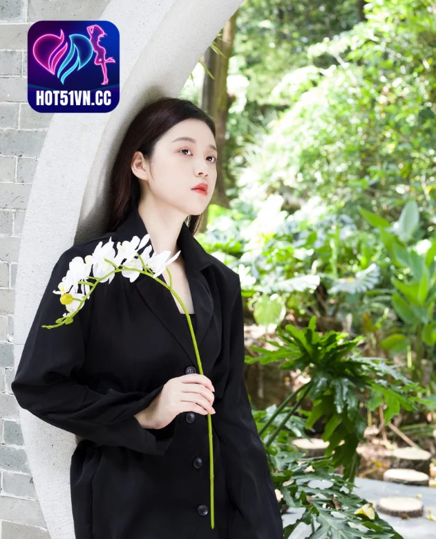 Read more about the article Sôi Động với Souyulam – Nữ Thần Đẹp nhất Hot51, Gái Xinh Hot51live và Ứng Dụng Hot 51 Live . Beautiful girl Goddess