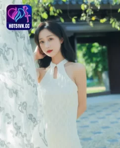 Read more about the article Wans: Vẻ Đẹp Nữ Thần Trung Quốc Trên Hot5 Hồn Lửa Của Wans Trong Livestream APK Hot51 . Beautiful girl goddess