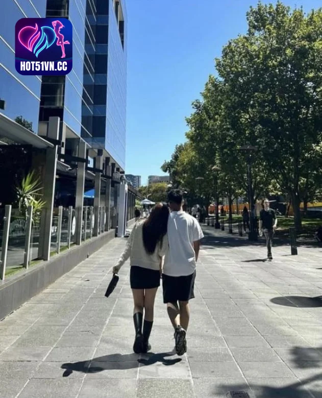 Nghi vấn Chi Pu ngầm công khai bạn trai nhưng thực hư ra sao? Cư dân mạng đang rần rần trước hình ảnh được cho là Chi Pu công khai bạn trai. chi pu, sao việt. Beauty VN girls 4 - Hot51 Chi Pu-Hot51live