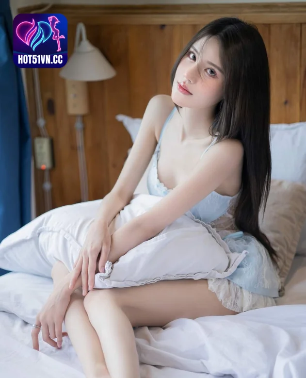 Cô Gái Việt Nam-Hot51live 