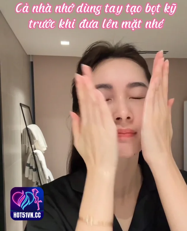 Đặng Thu Thảo: Hành Trình Sáng Tạo Trên Hot51live - Nghệ Thuật và Ứng Dụng Hotlive Mod. Beauty on Tik Tok 3 - Hot51 Đặng Thu Thảo-Hot51live