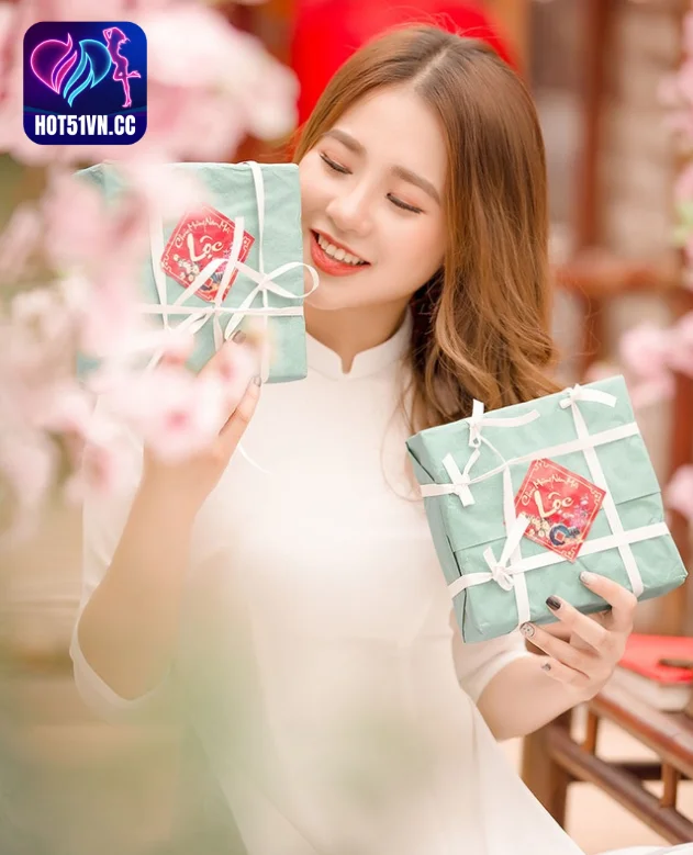 Do Ha Trang: Ngôi sao Việt xinh đẹp rực rỡ trên Hot51live. Beautiful live shows 7 - Hot51 Do Ha Trang-Hot51live