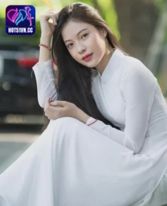 Lê Thị Mỹ Nhi: Ngôi Sao Việt Xinh Đẹp Trên Hot51live và Hành Trình Sáng Tạo Trên Ứng Dụng Live Stream Show. The most famous live shows 8 - Hot51 Read more about the article Lê Thị Mỹ Nhi: Ngôi Sao Việt Xinh Đẹp Trên Hot51live và Hành Trình Sáng Tạo Trên Ứng Dụng Live Stream Show. The most famous live shows